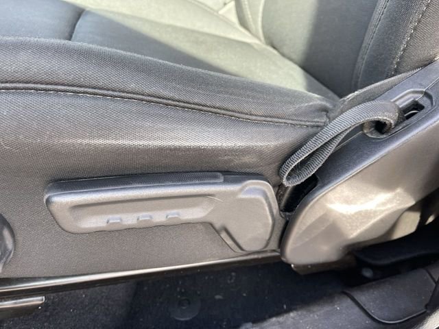 Used 2019 Jeep Wrangler Unlimited Sahara image 12