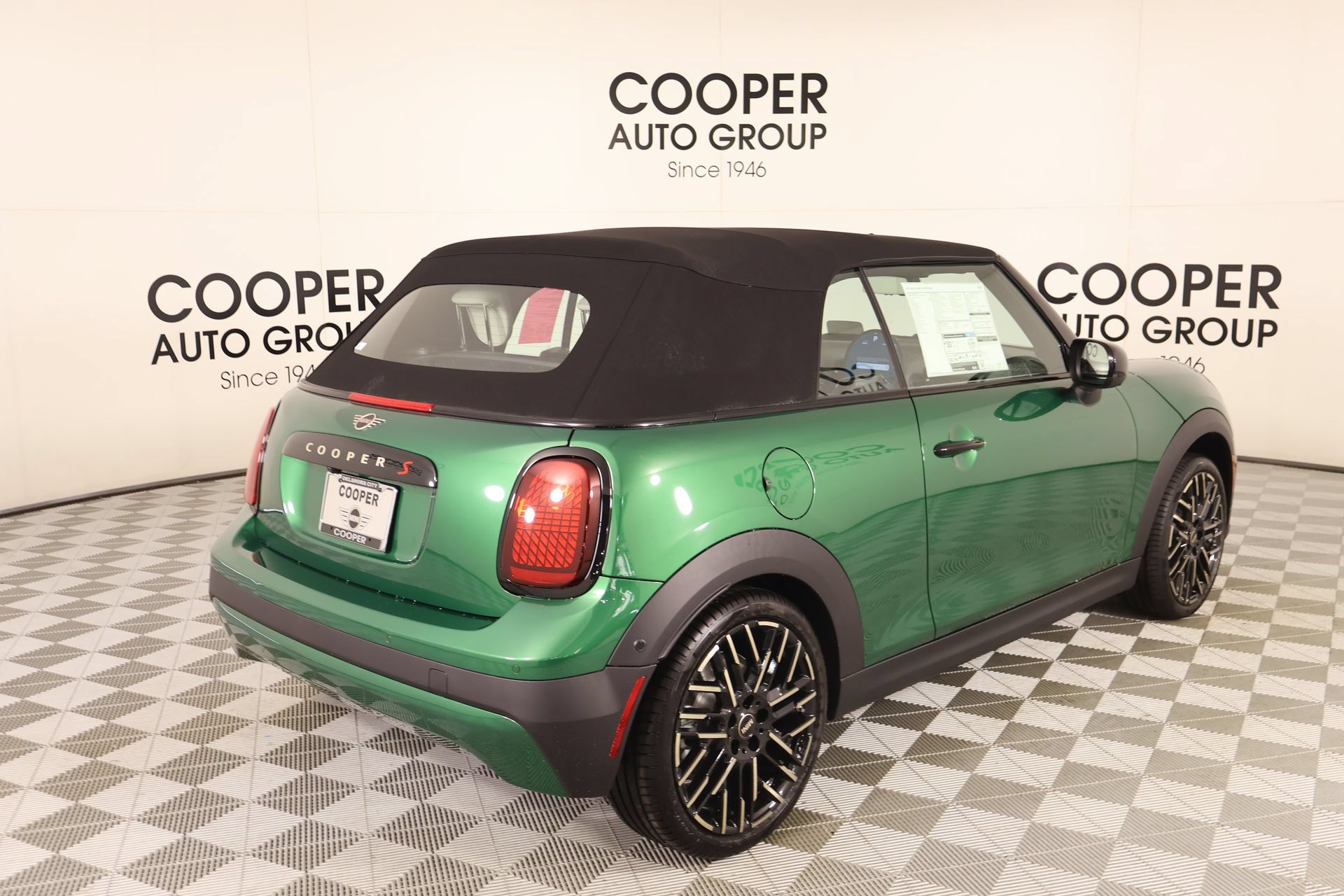 New 2026 MINI Cooper S FWD image 18