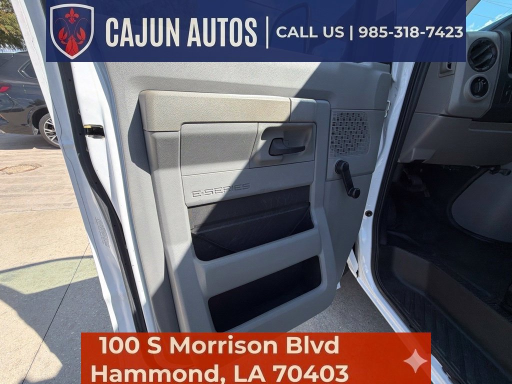 Used 2018 Ford E-350 and Econoline 350 Super Duty RWD image 29