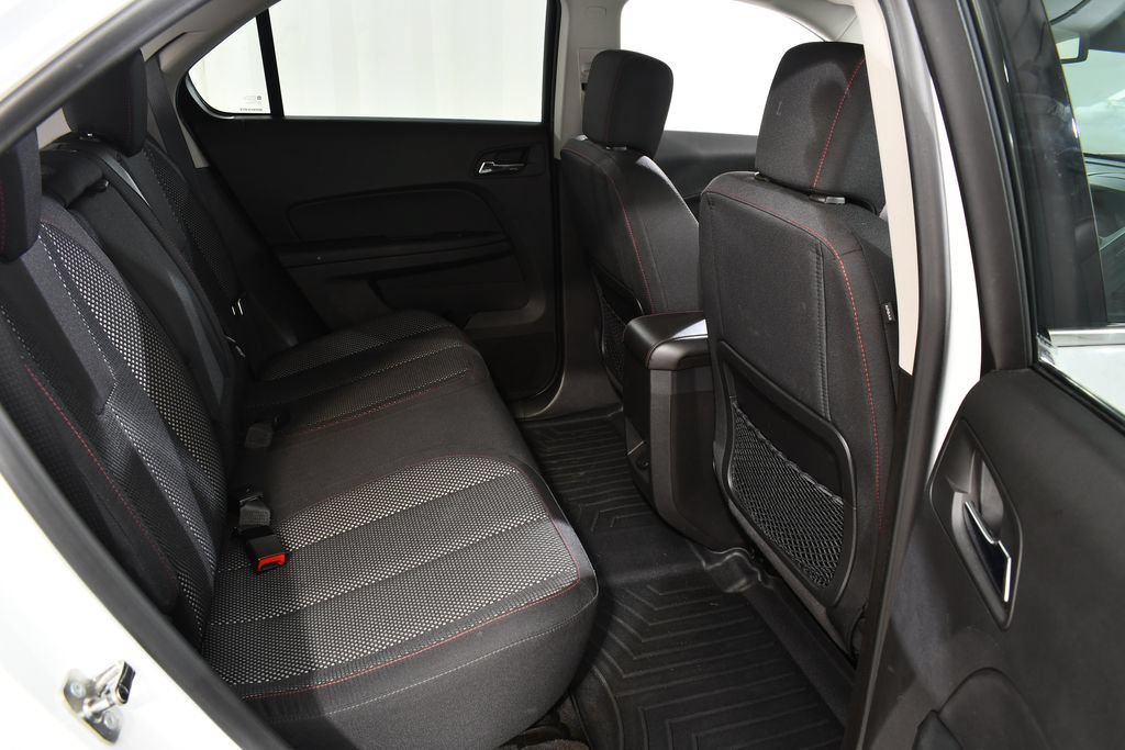 Used 2015 Chevrolet Equinox LT w/ Driver Convenience Package AWD/4WD image 19