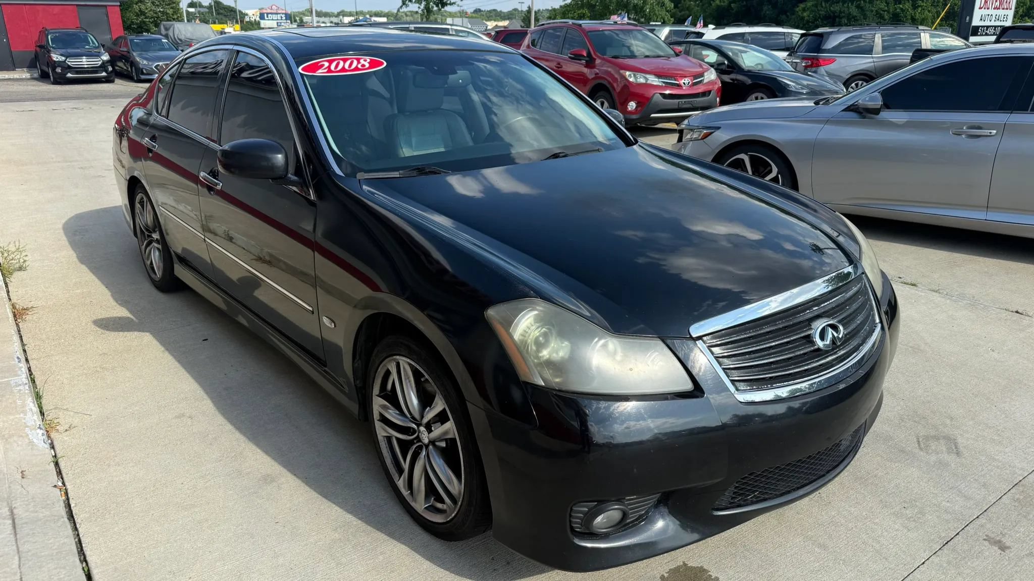 Used 2008 INFINITI M35 w/ Technology Pkg RWD image 2