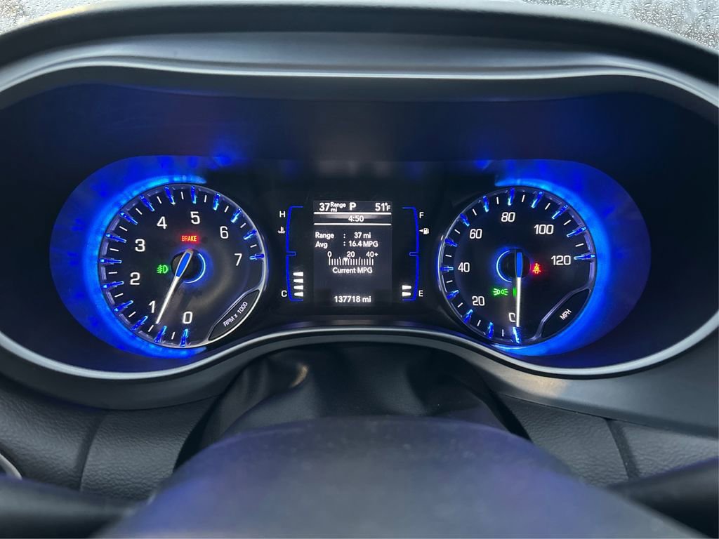 Used 2020 Chrysler Pacifica Touring w/ S Appearance Package image 20