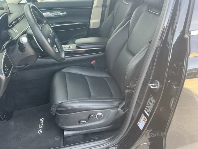 Used 2025 Genesis GV70 2.5T AWD/4WD image 14