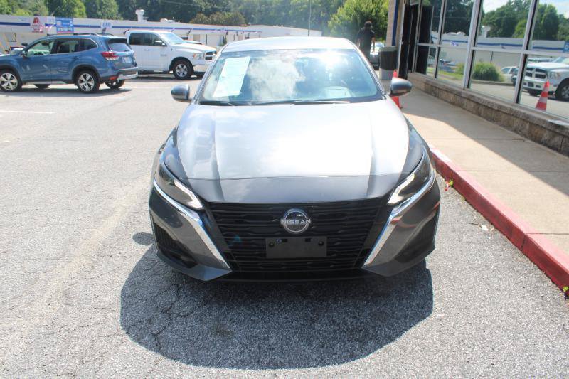 Used 2023 Nissan Altima 2.5 S FWD image 2