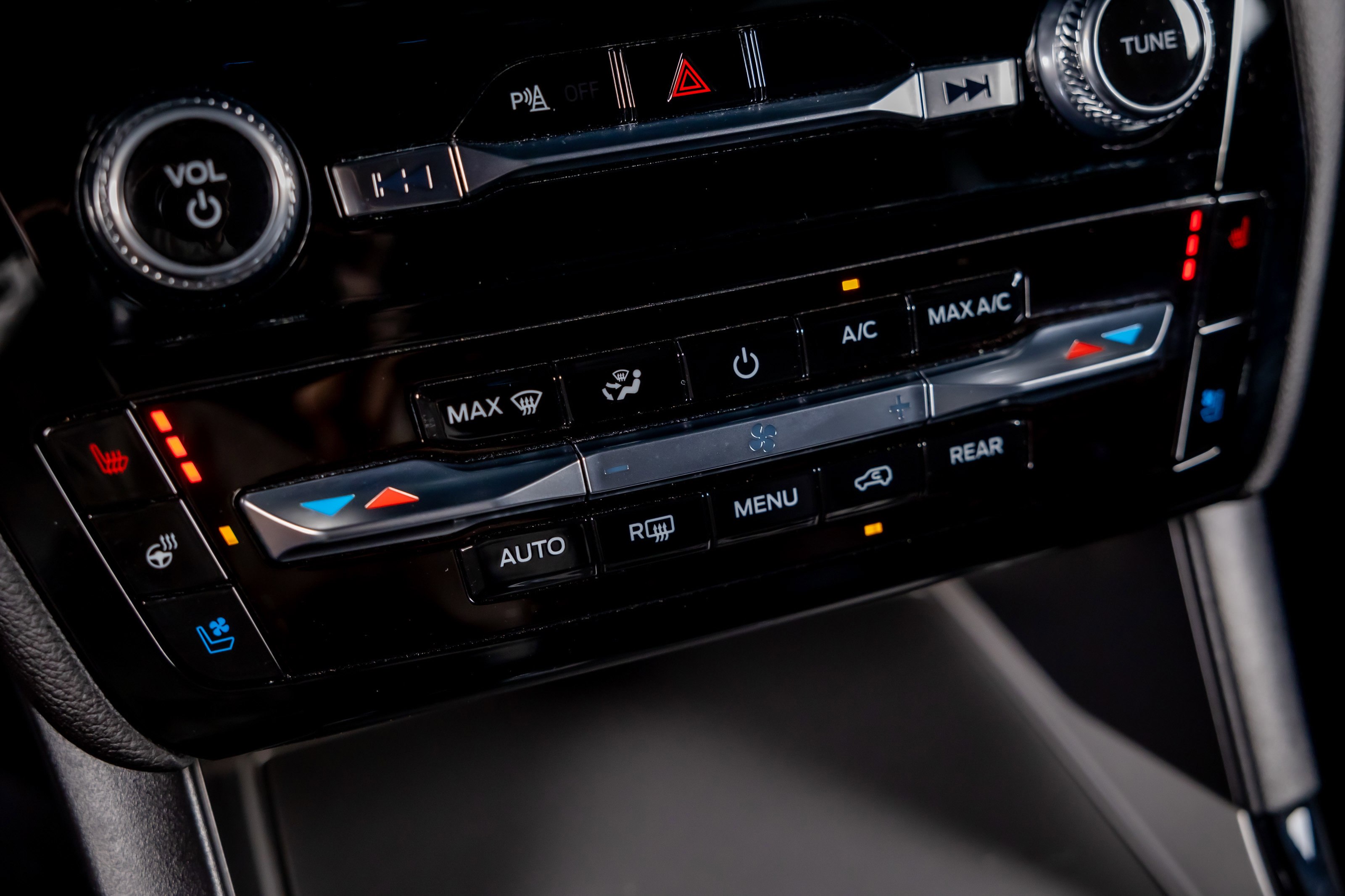 Used 2023 Ford Explorer ST w/ Equipment Group 401A image 33