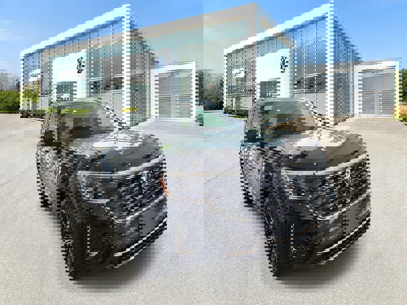 New 2026 Volkswagen Atlas Cross Sport SEL Premium R-Line image 4