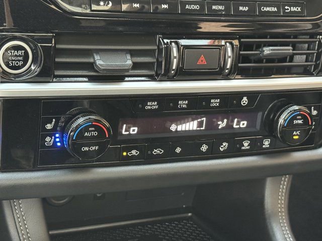 Used 2024 Nissan Pathfinder Platinum AWD/4WD image 31