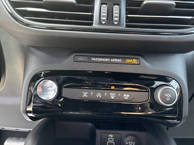 Used 2024 Ford Escape ST-Line w/ Tech Pack #1 AWD/4WD image 31