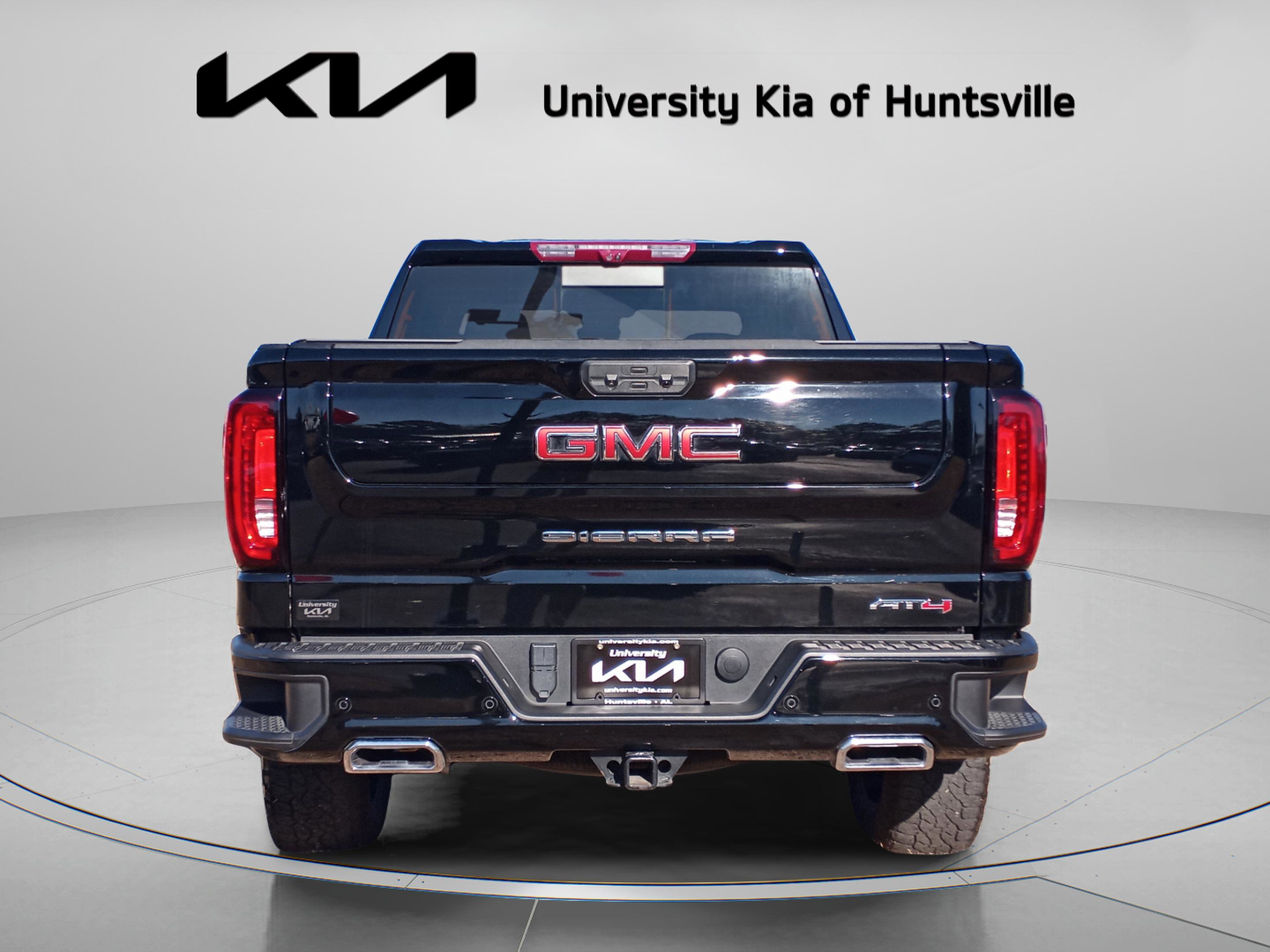 Used 2024 GMC Sierra 1500 AT4 w/ Technology Package image 7