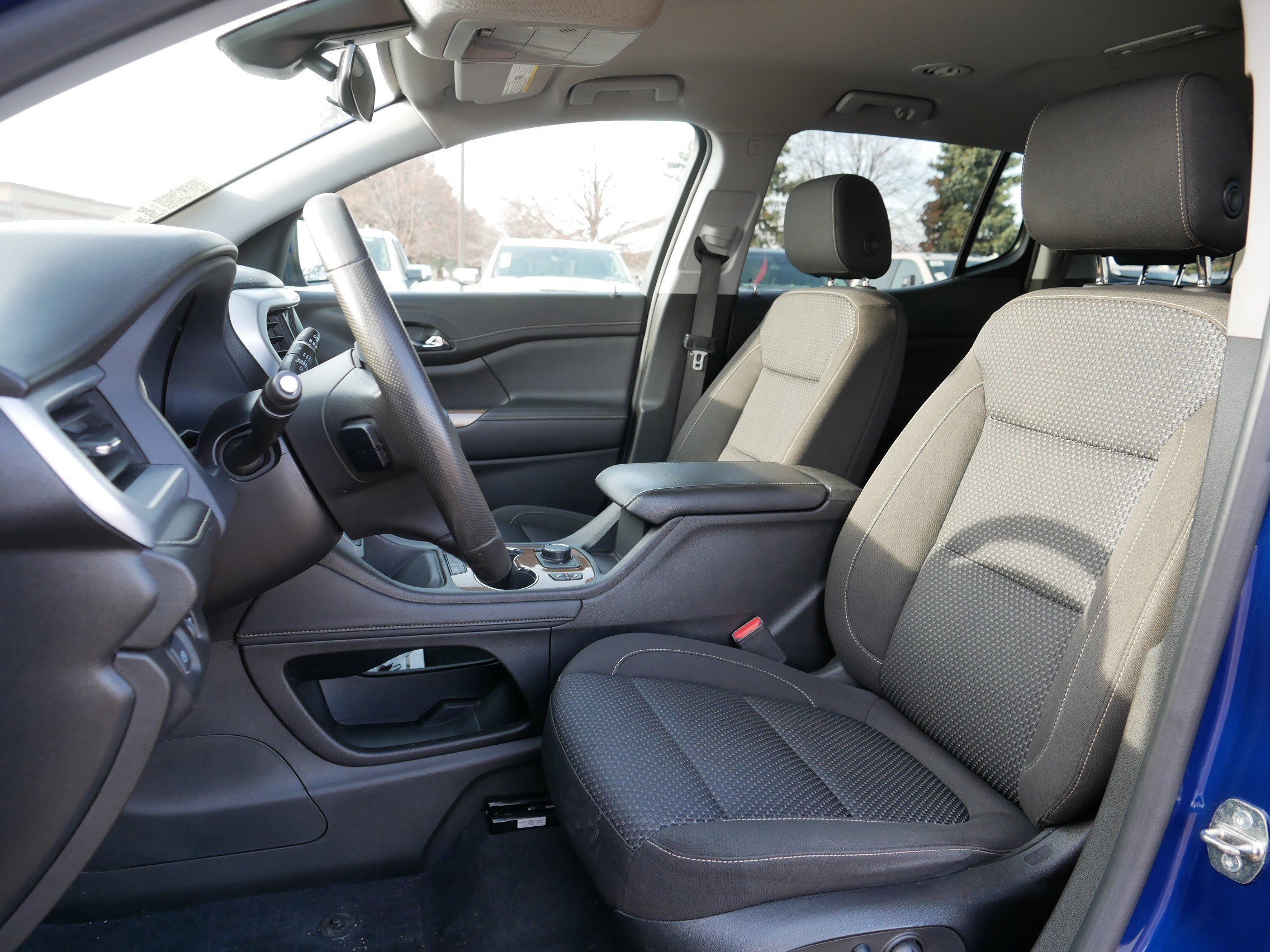 Used 2023 GMC Acadia SLE w/ Driver Convenience Package image 34