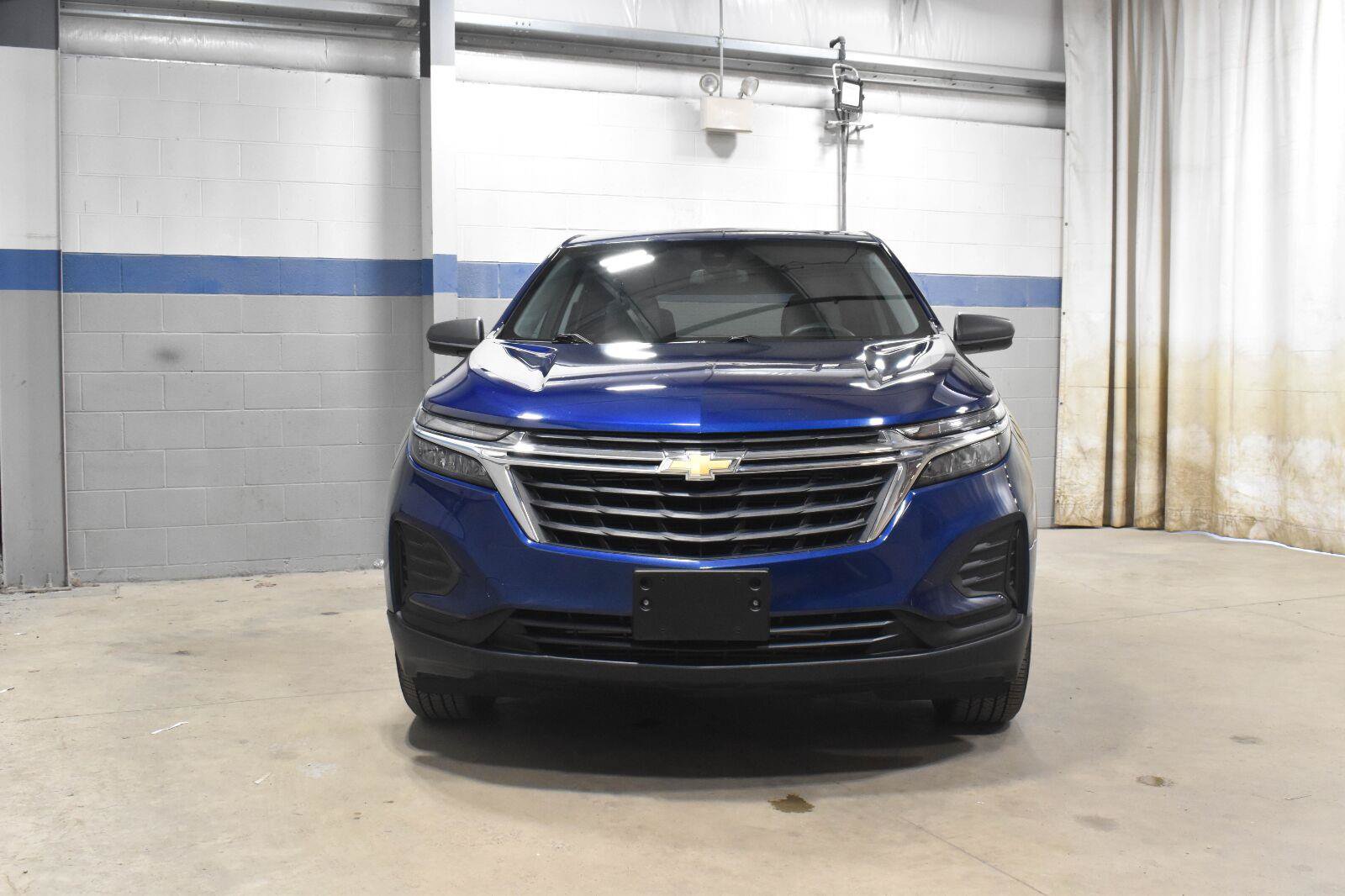 Used 2023 Chevrolet Equinox LS w/ LS Convenience Package AWD/4WD image 26