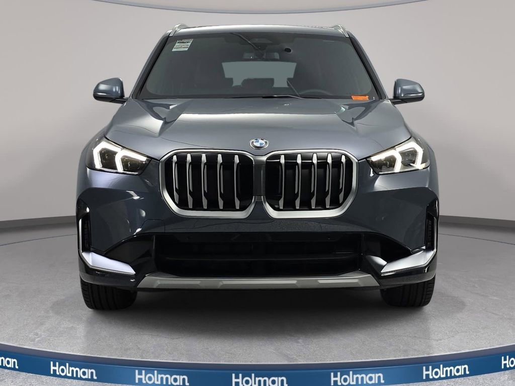 New 2026 BMW X1 xDrive28i w/ Convenience Package AWD/4WD image 2