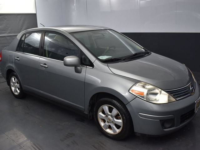 Used 2007 Nissan Versa Sedan FWD image 3