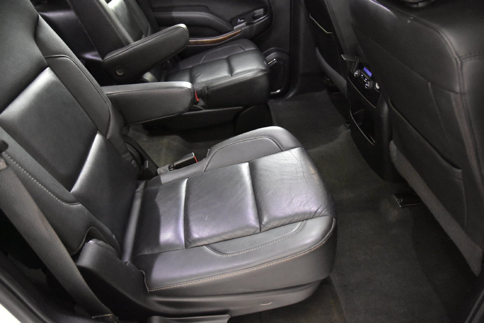 Used 2018 Chevrolet Tahoe LT RWD image 38