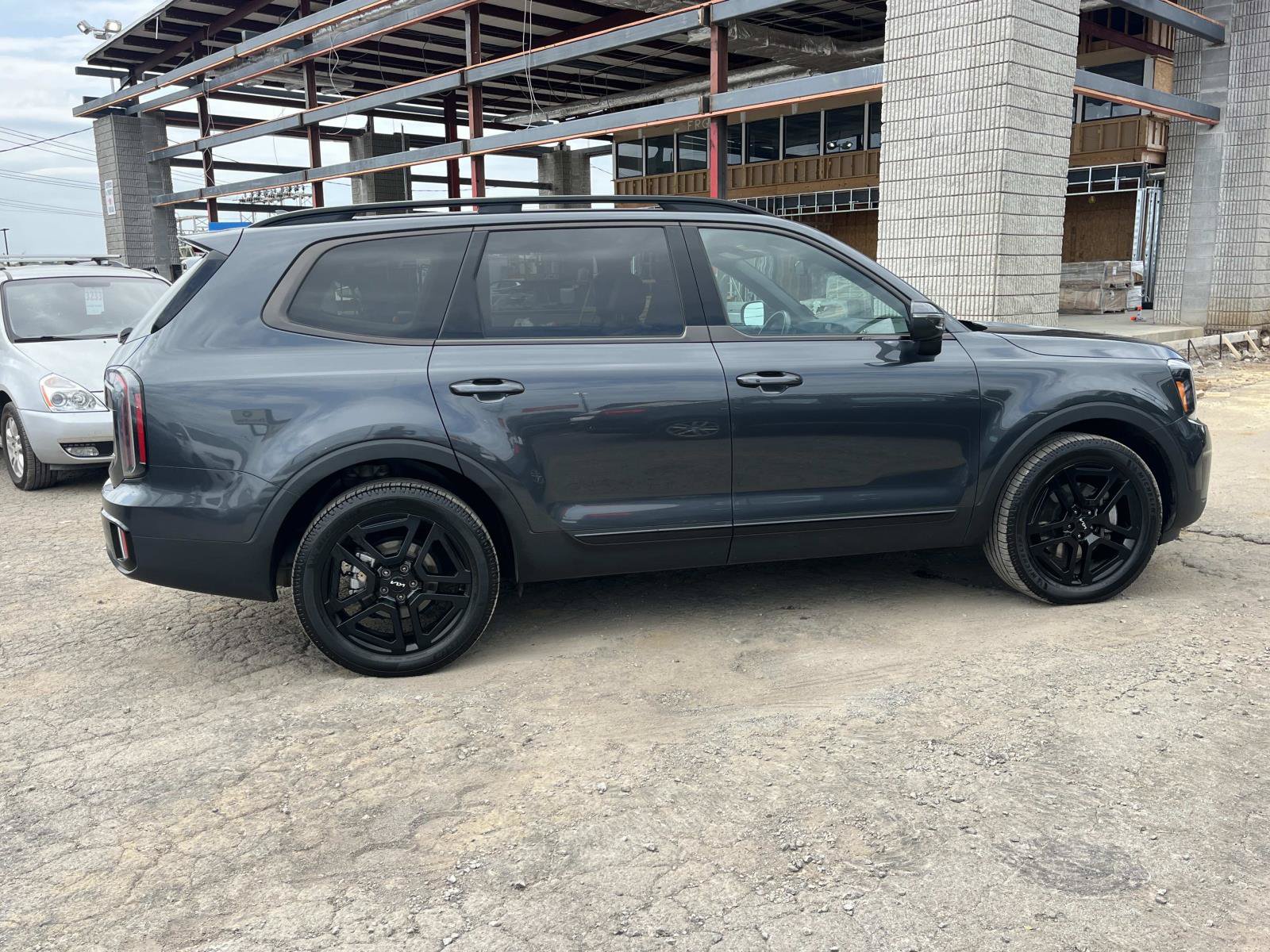 Used 2024 Kia Telluride EX X-Line AWD/4WD image 8