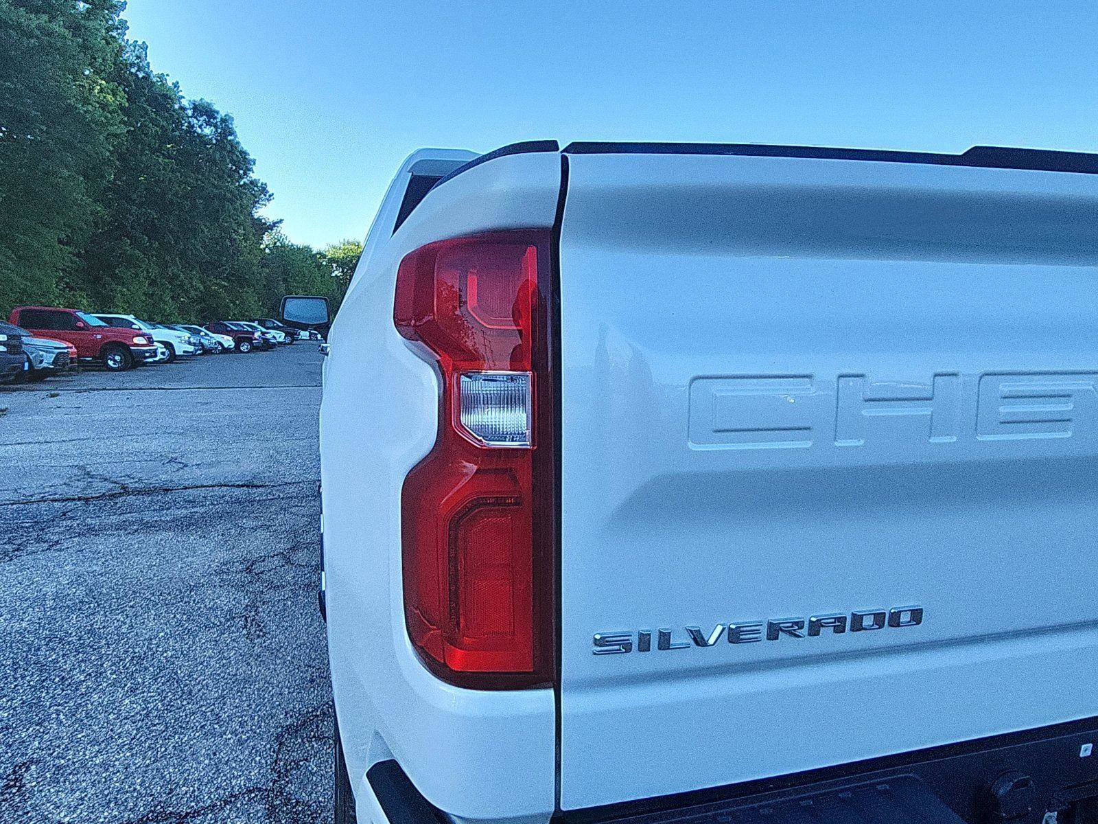 Used 2019 Chevrolet Silverado 1500 High Country AWD/4WD image 10