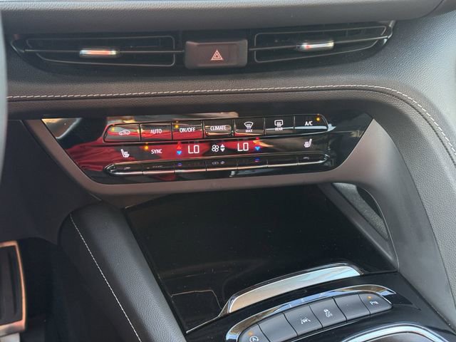 Used 2022 Buick Envision Preferred FWD image 28