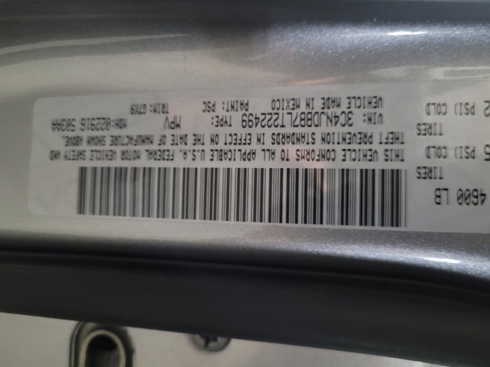 Used 2020 Jeep Compass Latitude image 33