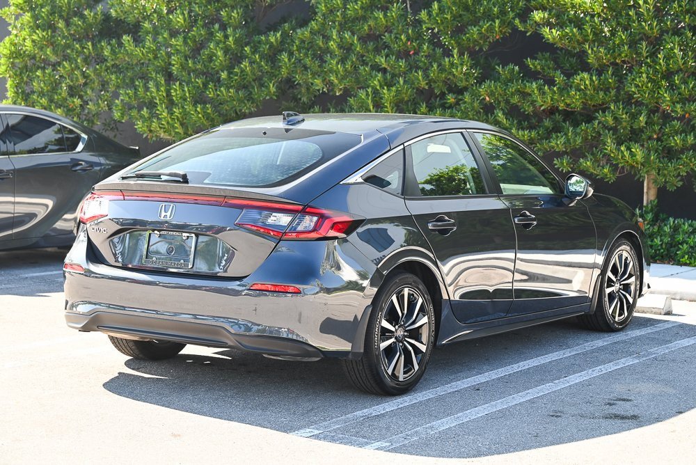 Used 2022 Honda Civic EX-L image 4