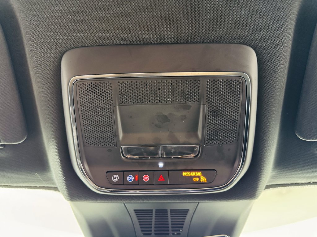 Used 2024 Chevrolet Blazer EV RS AWD/4WD image 19