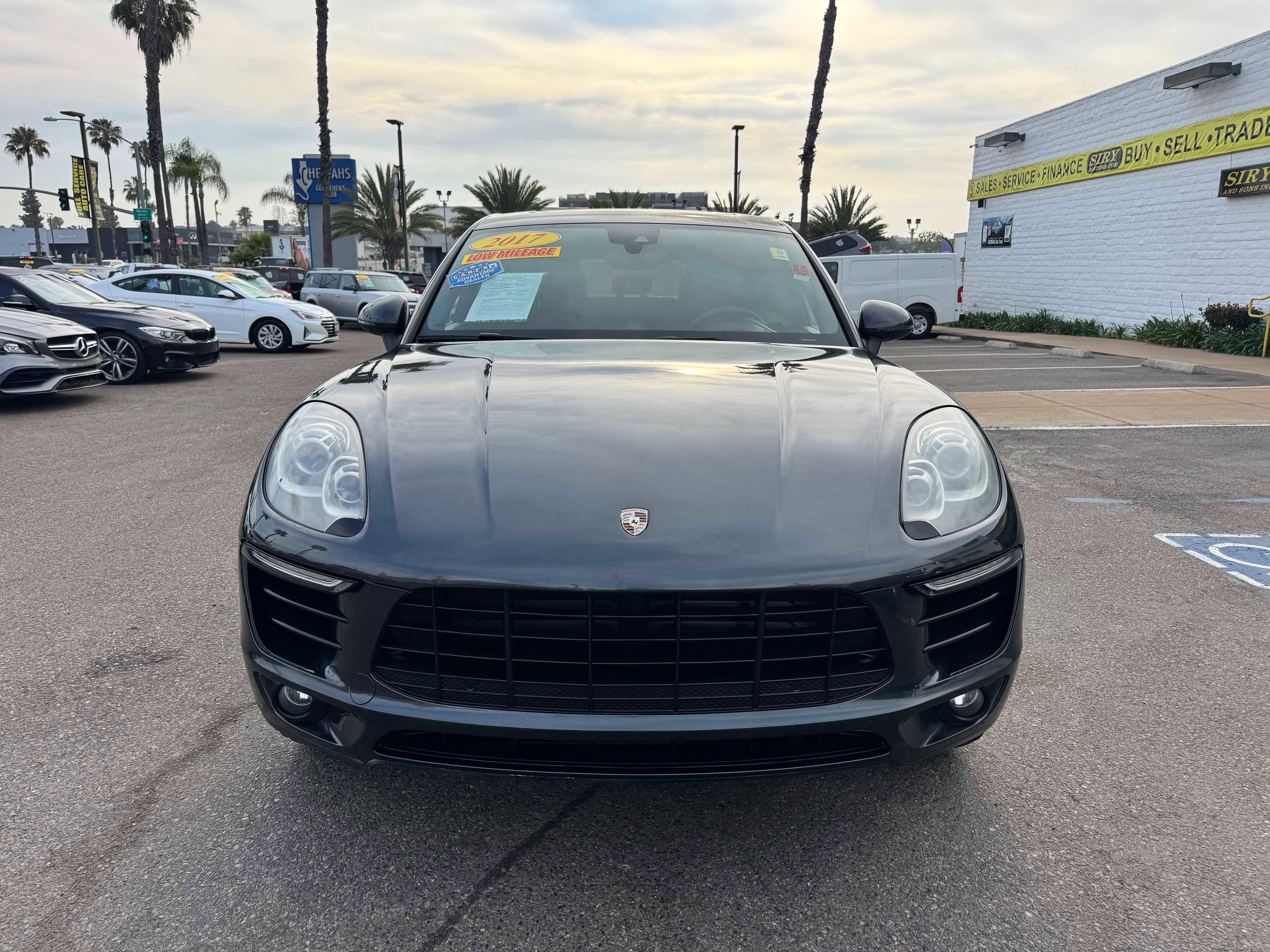 Used 2017 Porsche Macan S AWD/4WD image 2