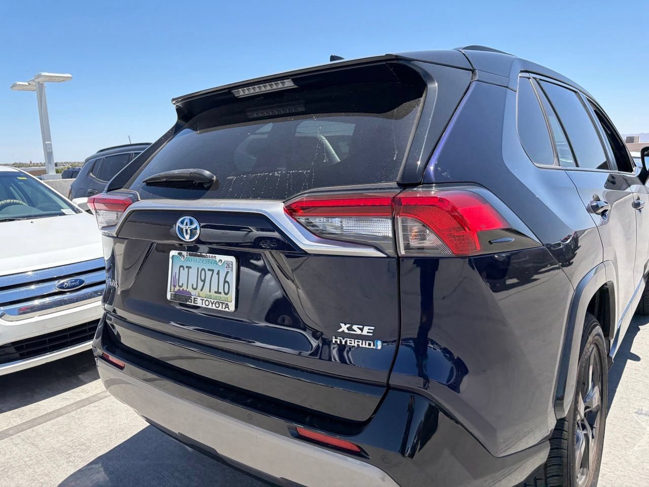 Used 2020 Toyota RAV4 XSE AWD/4WD image 4