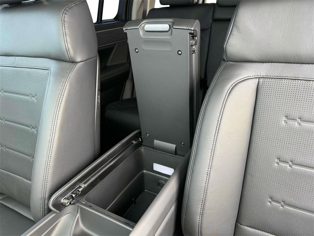 New 2025 Hyundai Santa Fe Limited image 18