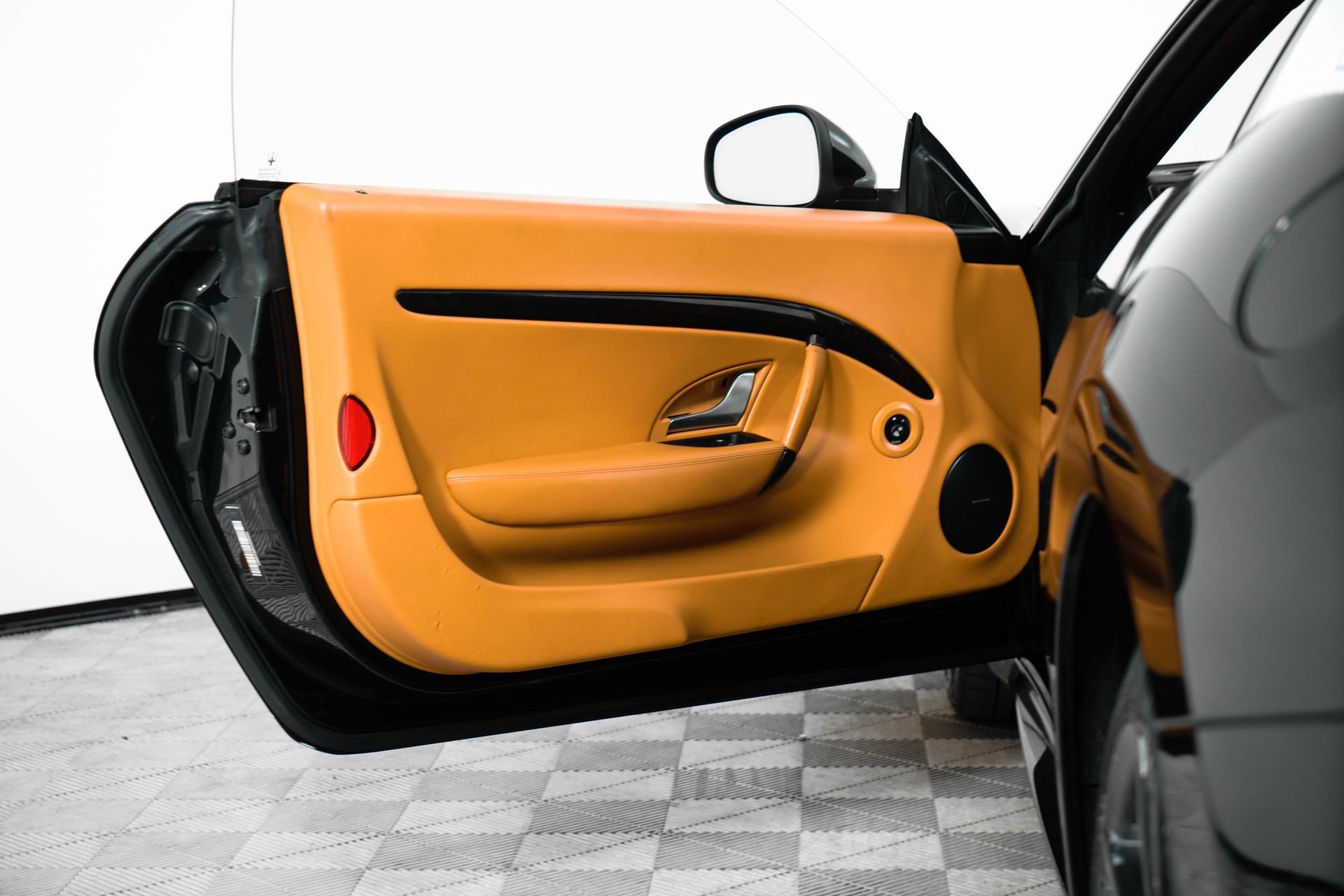 Used 2018 Maserati GranTurismo Sport image 20