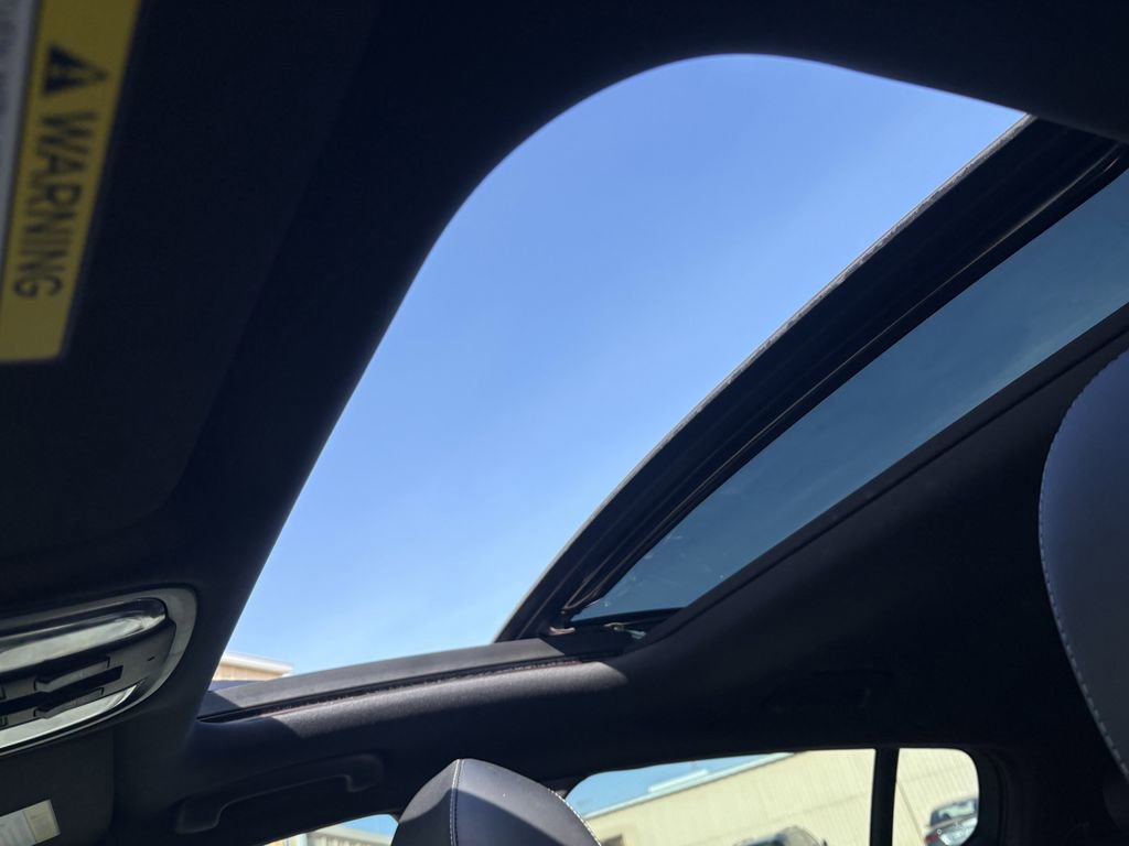 Certified 2023 Kia Stinger GT2 image 23