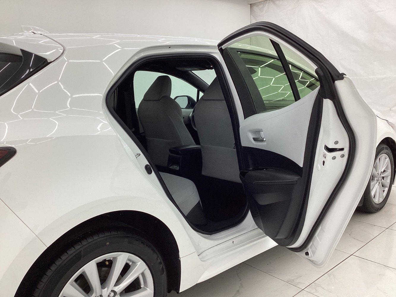Used 2023 Toyota Corolla SE FWD image 22