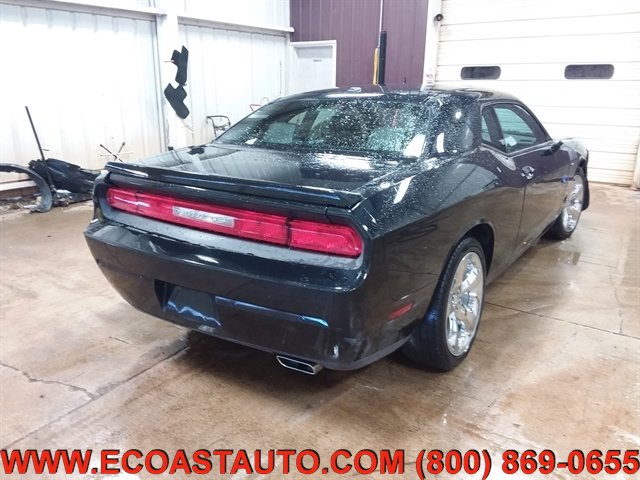 Used 2013 Dodge Challenger R/T Plus image 2