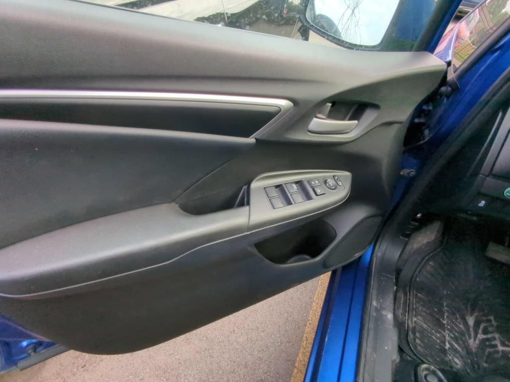Used 2015 Honda Fit EX-L image 8
