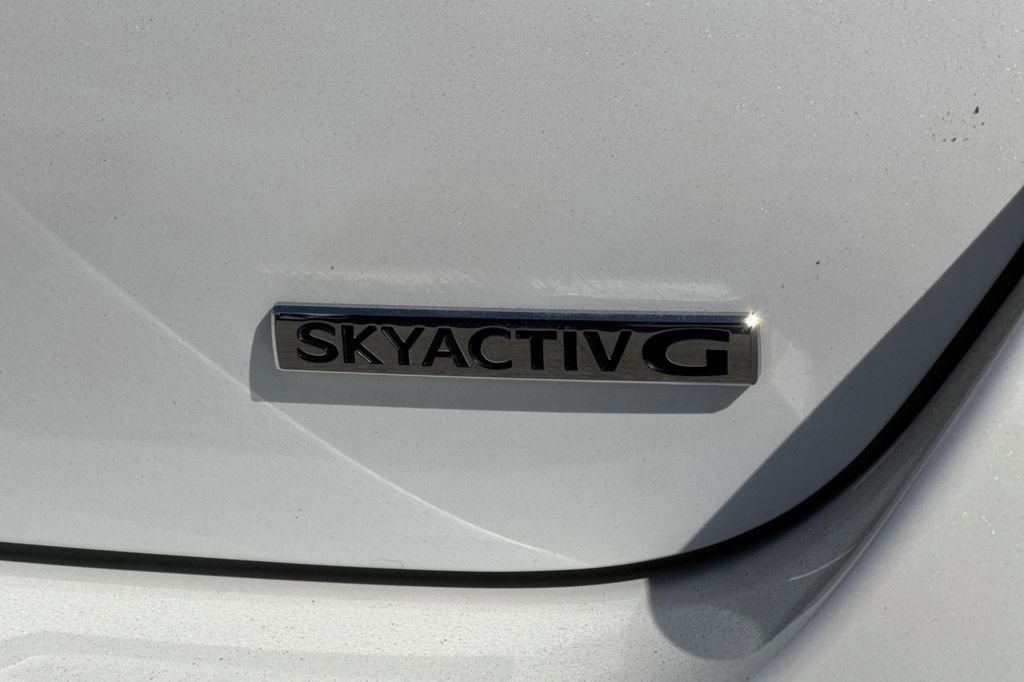 Used 2023 MAZDA MAZDA3 s image 25