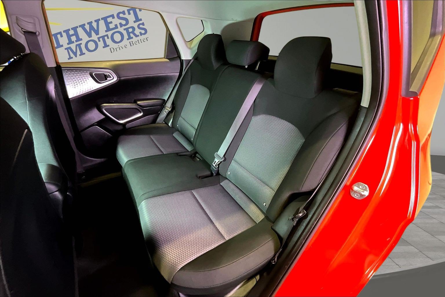 Used 2023 Kia Soul LX w/ Option Group 015 FWD image 23