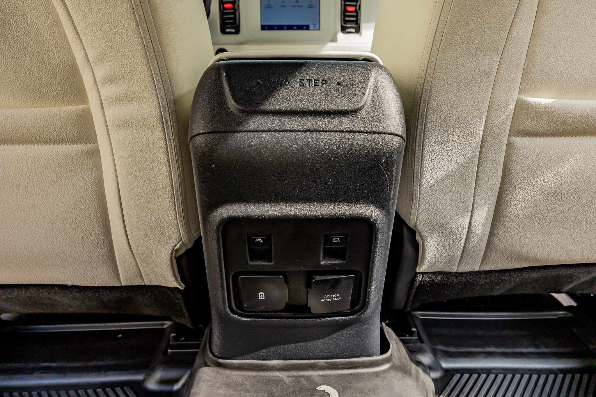 Used 2023 Ford Bronco Heritage Edition AWD/4WD image 33