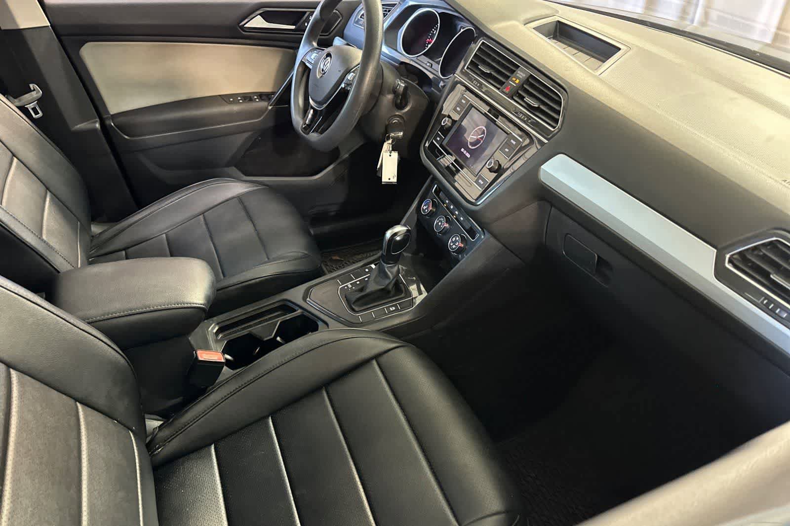 Used 2018 Volkswagen Tiguan S FWD image 19