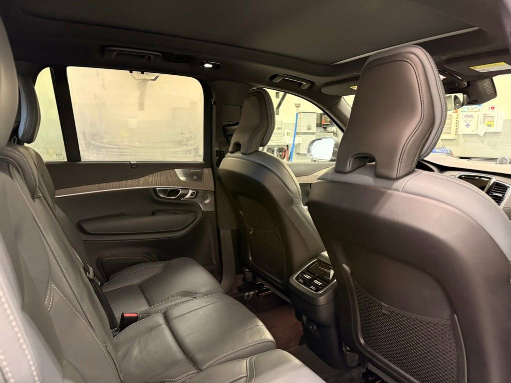 Used 2023 Volvo XC90 B6 Ultimate w/ Protection Package Premier image 25