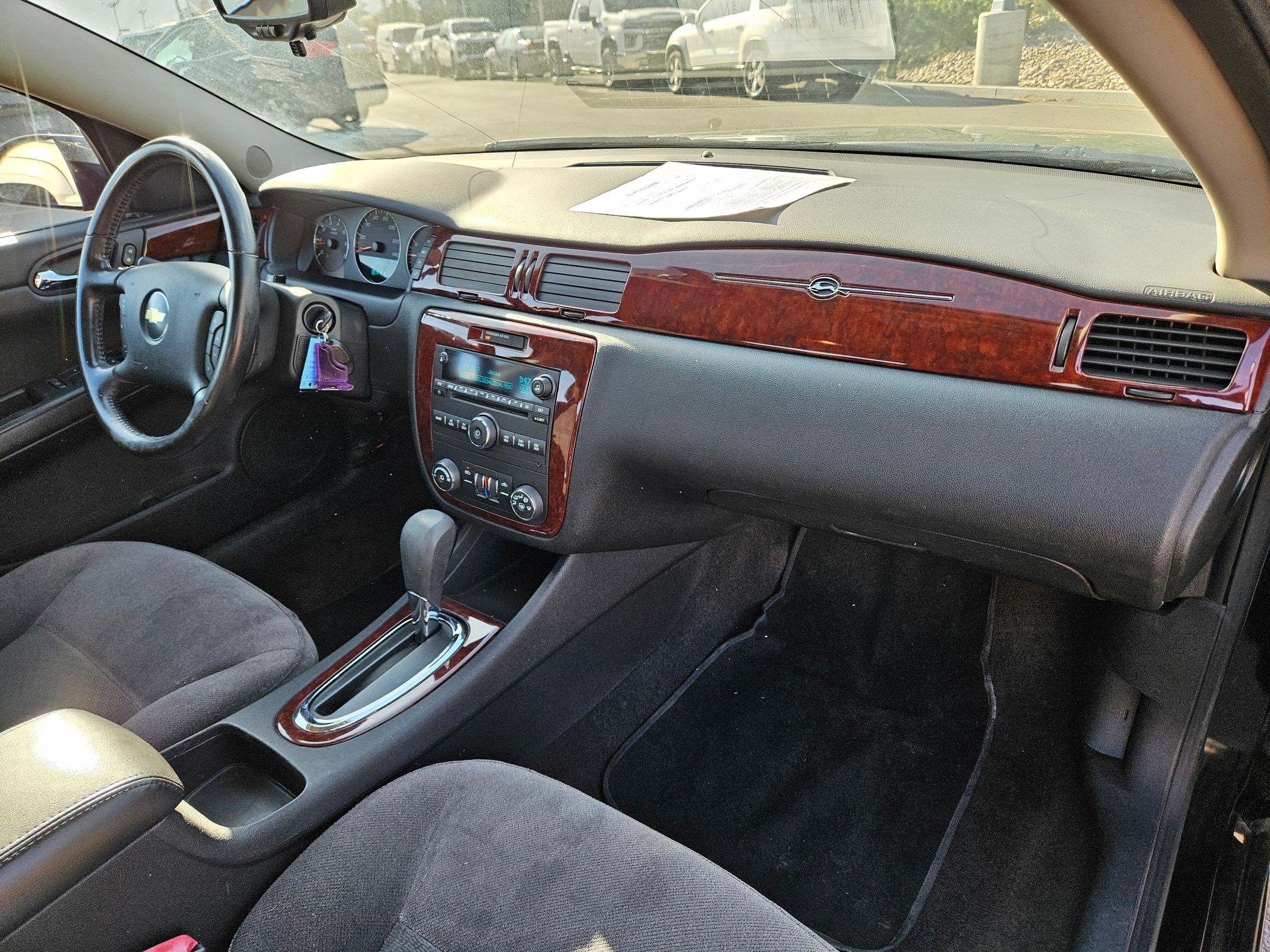 Used 2006 Chevrolet Impala LT FWD image 30