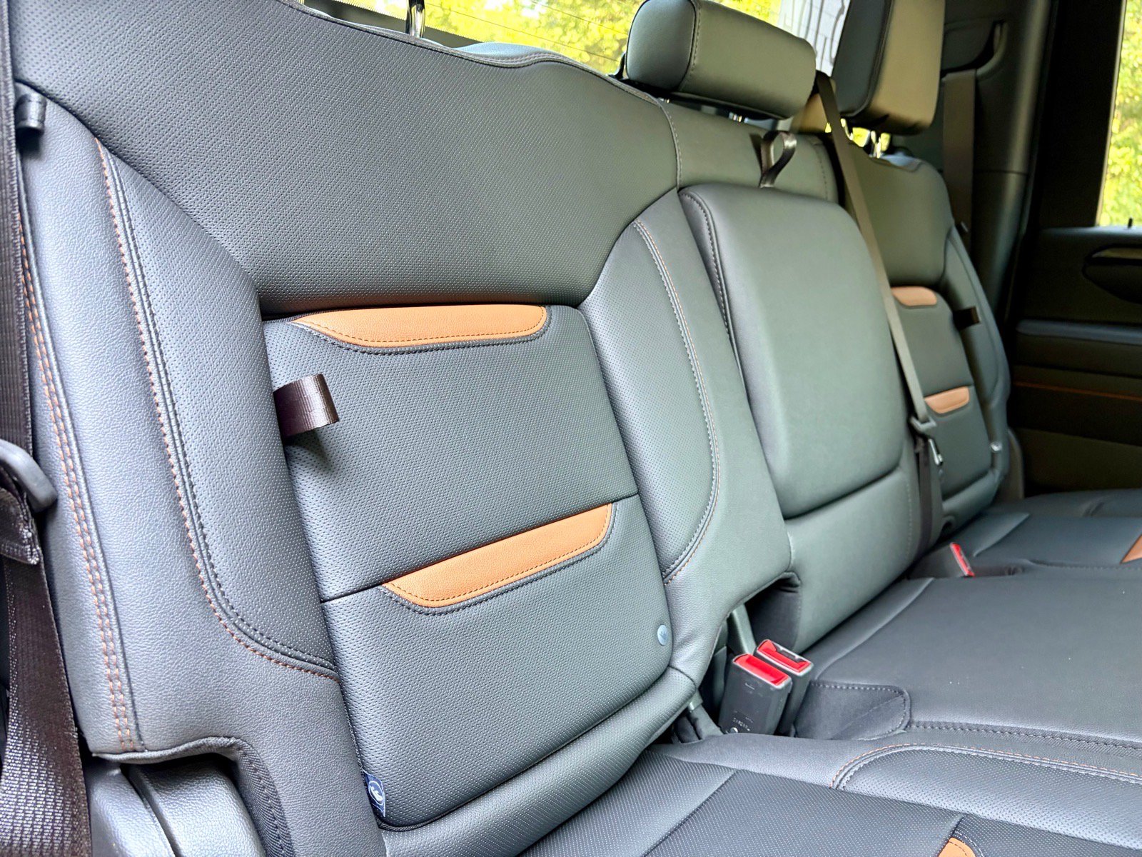 New 2026 GMC Sierra 2500 AT4 AWD/4WD image 23