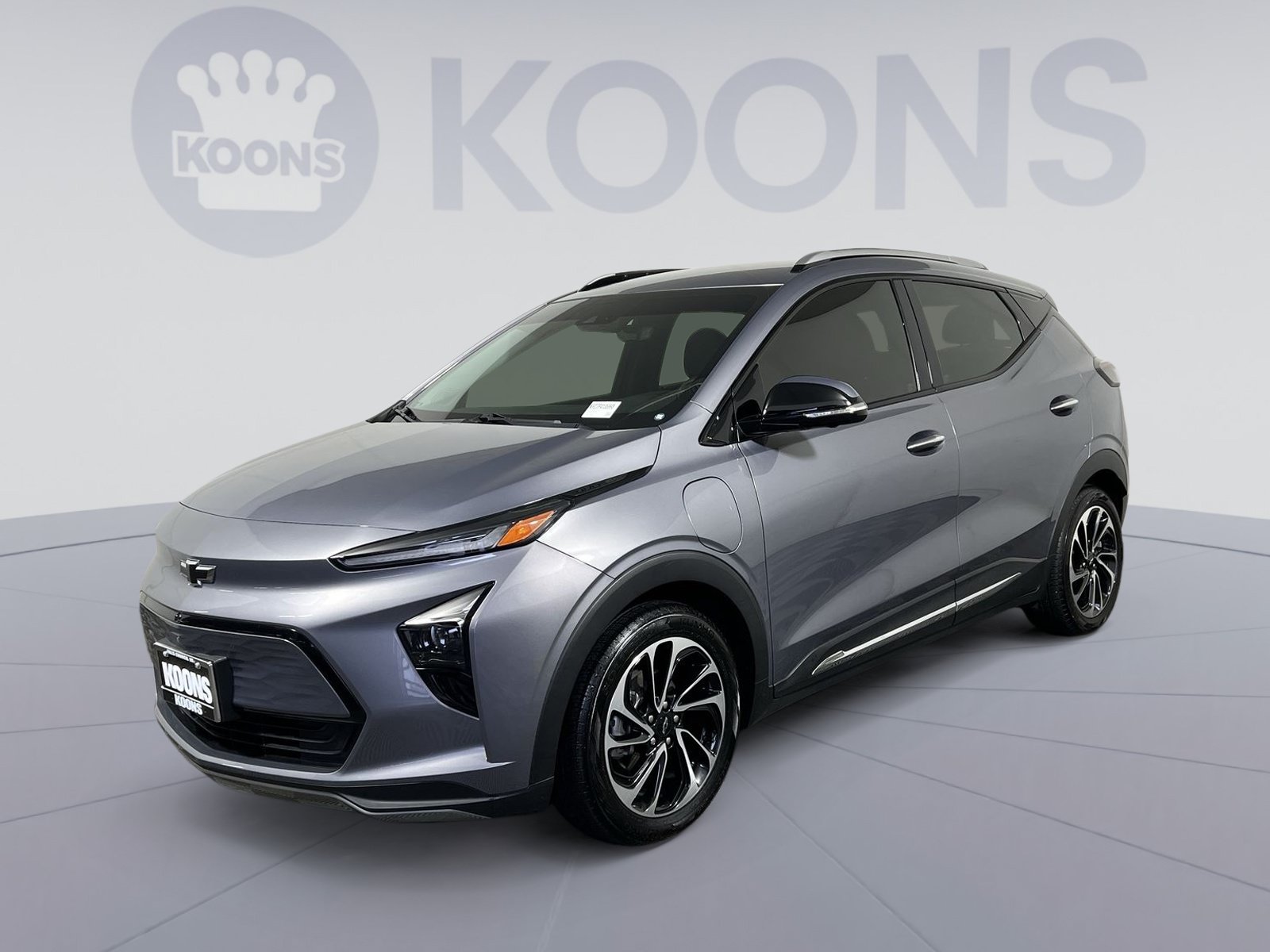 Used 2023 Chevrolet Bolt EUV Premier FWD image 1