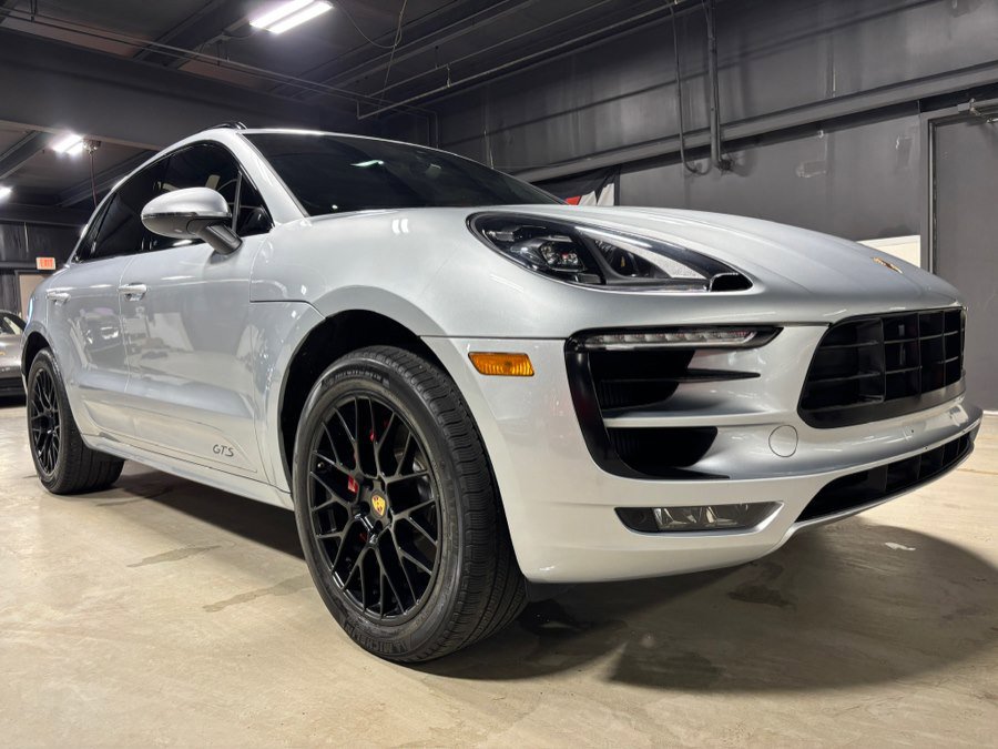 Used 2018 Porsche Macan GTS image 9