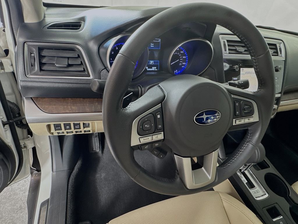 Used 2017 Subaru Outback 2.5i Limited image 11