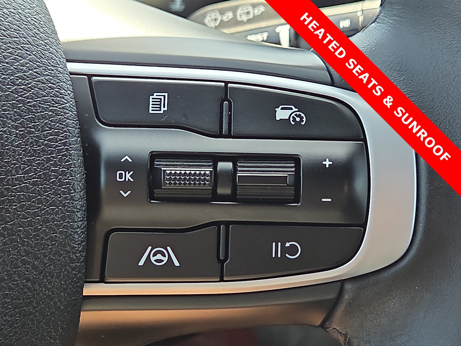 Used 2024 Kia Sportage X-Line w/ X-Line Premium Package AWD/4WD image 22