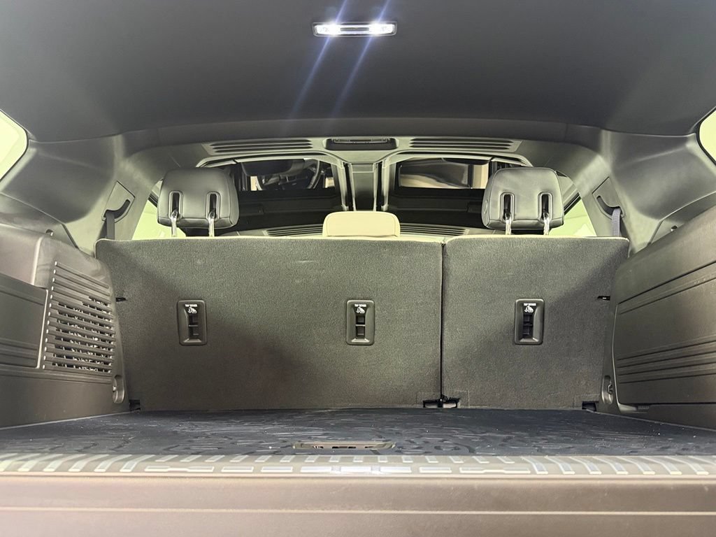 Used 2026 GMC Hummer EV SUV AWD/4WD image 30