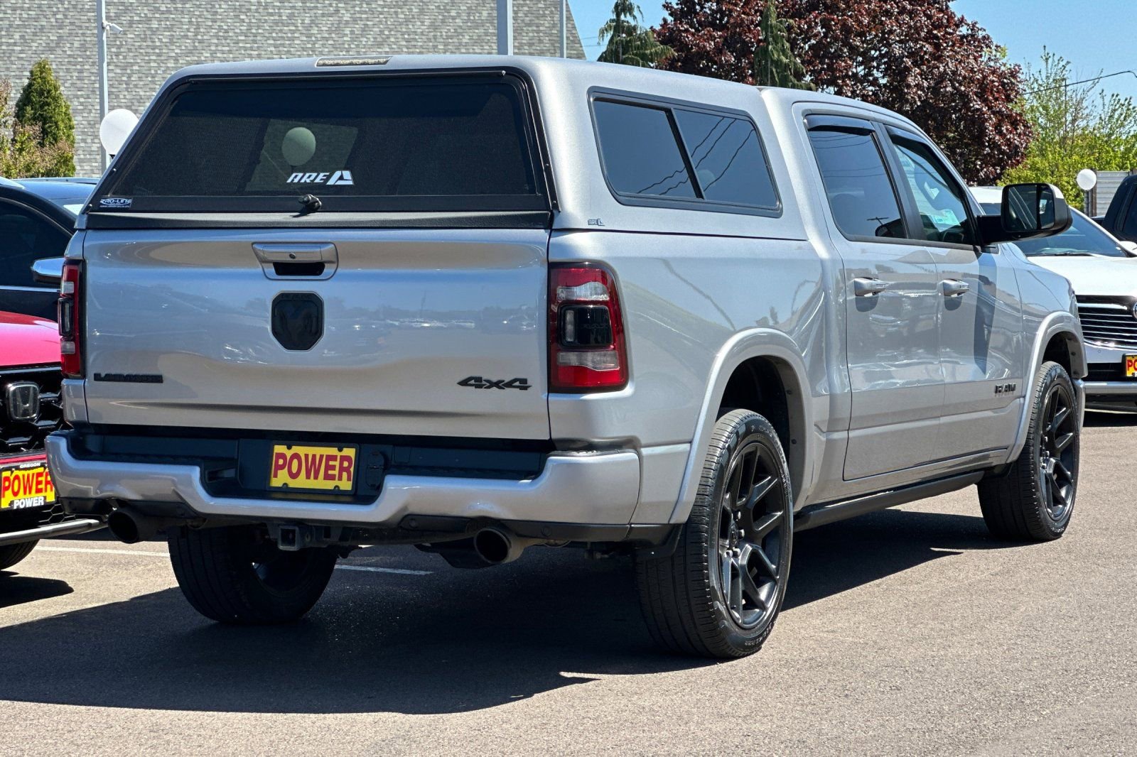 Used 2022 RAM 1500 Laramie AWD/4WD image 4