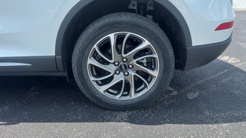 Used 2022 Lincoln Corsair FWD w/ Equipment Group 101A image 26