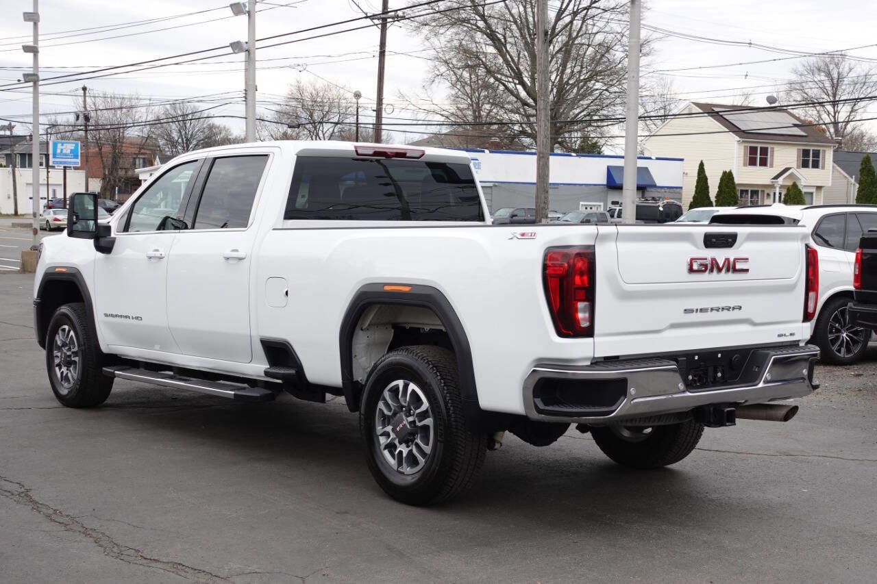 Used 2024 GMC Sierra 2500 SLE image 2