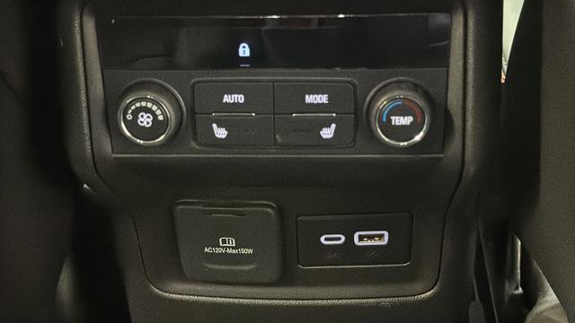Used 2023 GMC Acadia AT4 w/ Preferred Package AWD/4WD image 38