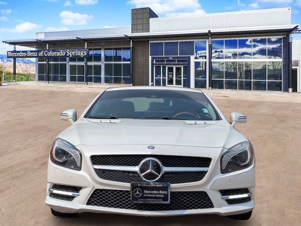 Used 2013 Mercedes-Benz SL 550 image 2