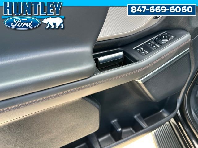 Used 2025 Ford Expedition Max Active image 25